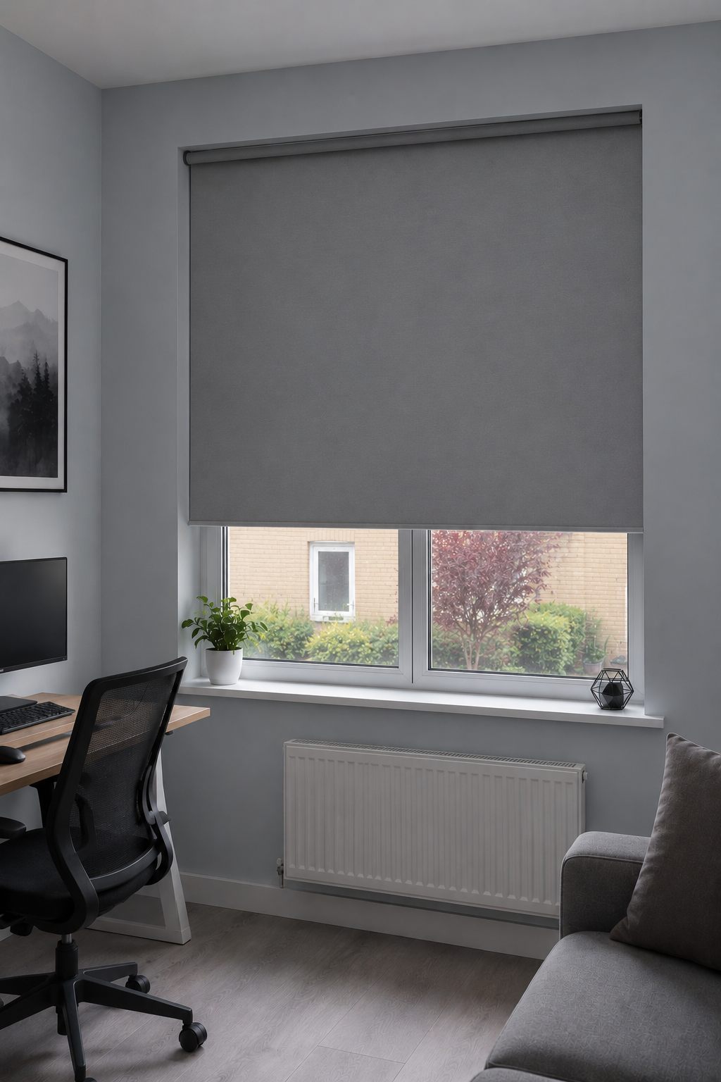 Blackout roller shade