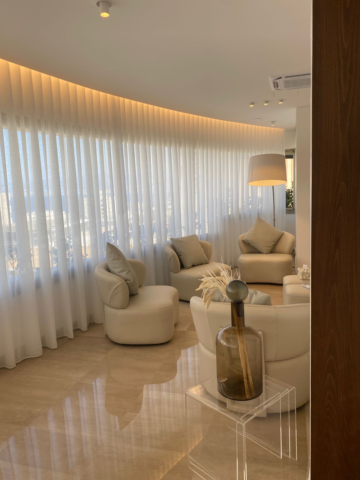 Wave Curtain Design 2