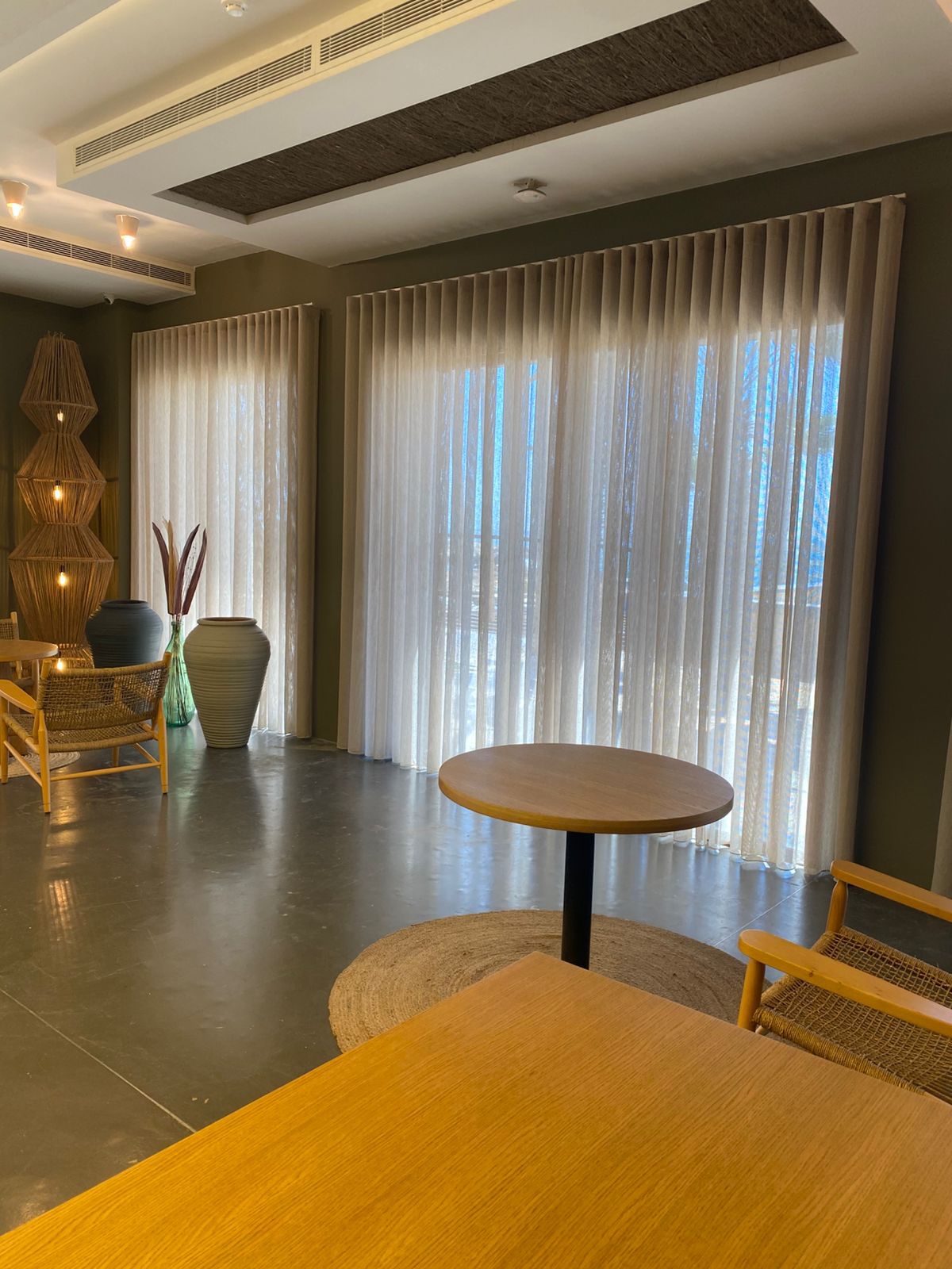 Wave Curtain Design 9